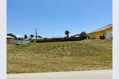 4517 7th St W, Lehigh Acres, FL 33971 - Photo 3
