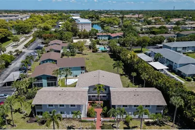 8141 Country Rd #203, Fort Myers, FL 33919 - Photo 3