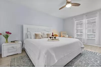 527 SW 57th St, Cape Coral, FL 33914 - Photo 13