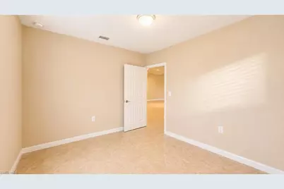 4391 Dutchess Park Rd, Fort Myers, FL 33916 - Photo 17