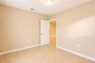 4391 Dutchess Park Rd, Fort Myers, FL 33916 - Photo 17