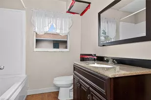 1421 SE 31st St, Cape Coral, FL 33904 - Photo 15