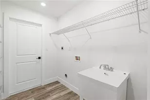 1402 Jefferson Ave, Lehigh Acres, FL 33972 - Photo 27