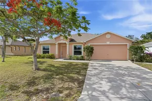 2004 NE 5th Terrace, Cape Coral, FL 33909 - Photo 5