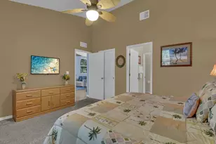 15495 Bellamar Cir, Fort Myers, FL 33908 - Photo 13