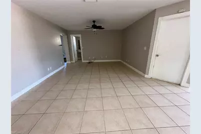 210 SE 4th St, Cape Coral, FL 33990 - Photo 21