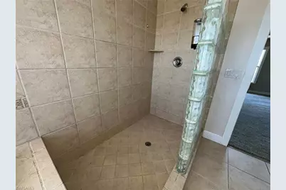 210 SE 4th St, Cape Coral, FL 33990 - Photo 19