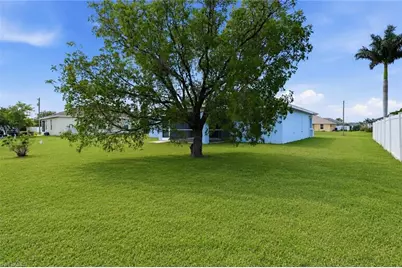 1621 NW 18th St, Cape Coral, FL 33993 - Photo 27