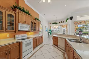 2008 Palaco Grande Pkwy, Cape Coral, FL 33904 - Photo 17