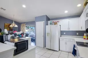 1062 Jamil Ave S, Lehigh Acres, FL 33974 - Photo 9