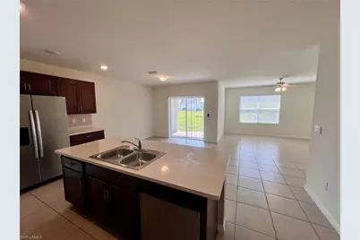 212 SW 25th Ave, Cape Coral, FL 33991 - Photo 9