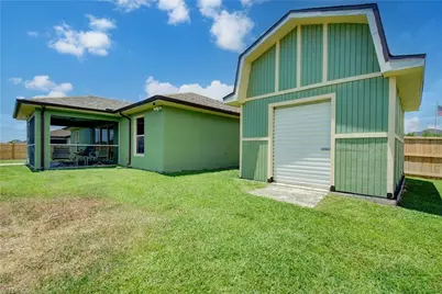 26 NE 8th Ter, Cape Coral, FL 33909 - Photo 23