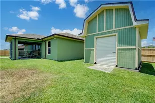 26 NE 8th Terrace, Cape Coral, FL 33909 - Photo 23