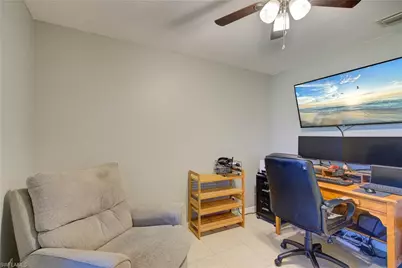 26 NE 8th Ter, Cape Coral, FL 33909 - Photo 15