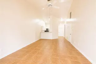 509 NE 24th Pl, Cape Coral, FL 33909 - Photo 3