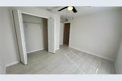 1105 NE 6th Pl, Cape Coral, FL 33909 - Photo 13