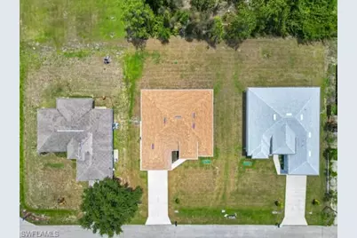 3003 52nd St W, Lehigh Acres, FL 33971 - Photo 9