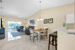 10391 McArthur Palm Ln, Fort Myers, FL 33966 - Photo 5