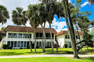 1723 Golf Club Dr, North Fort Myers, FL 33903 - Photo 3