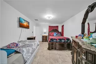 3009 30th St W, Lehigh Acres, FL 33971 - Photo 9