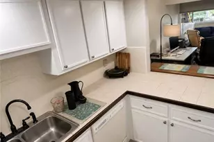 102 E Greens Blvd, Lehigh Acres, FL 33936 - Photo 7