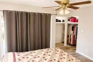 102 E Greens Blvd, Lehigh Acres, FL 33936 - Photo 15