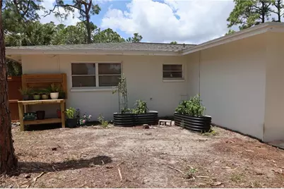 602 James Ave, Lehigh Acres, FL 33936 - Photo 21