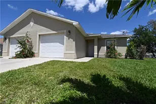 613 SE 14th St, Cape Coral, FL 33990 - Photo 1
