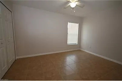 613 SE 14th St, Cape Coral, FL 33990 - Photo 7