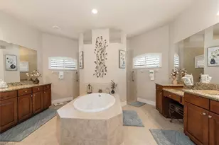1614 NW 43rd Ave, Cape Coral, FL 33993 - Photo 15