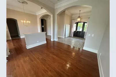 10020 Magnolia Pointe, Fort Myers, FL 33919 - Photo 5