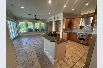 10020 Magnolia Pointe, Fort Myers, FL 33919 - Photo 11