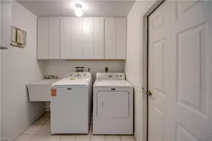 4327 SW 2nd Ave, Cape Coral, FL 33914 - Photo 31