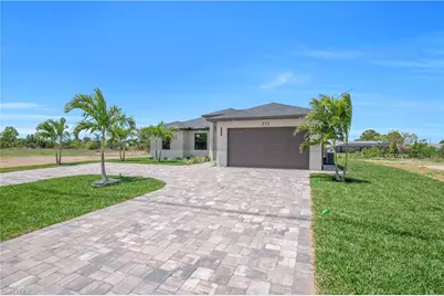 711 Gleason Pkwy, Cape Coral, FL 33914 - Photo 5