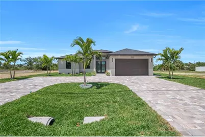 711 Gleason Pkwy, Cape Coral, FL 33914 - Photo 3