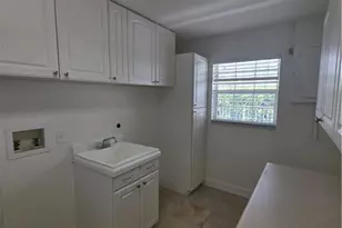 1038 SE 30th St, Cape Coral, FL 33904 - Photo 11