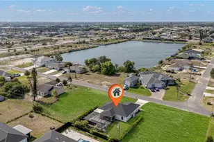 1417 NE 13th St, Cape Coral, FL 33909 - Photo 1