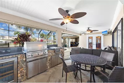 1412 Windsor Ct, Cape Coral, FL 33904 - Photo 23