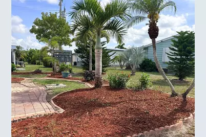 3134 Linwood Dr, North Fort Myers, FL 33917 - Photo 9