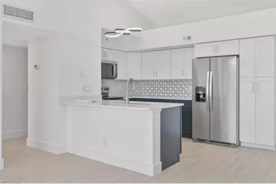13521 Eagle Ridge Dr #136, Fort Myers, FL 33912 - Photo 3