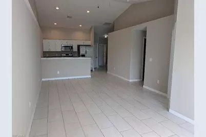 2805 SW 8th Pl, Cape Coral, FL 33914 - Photo 5