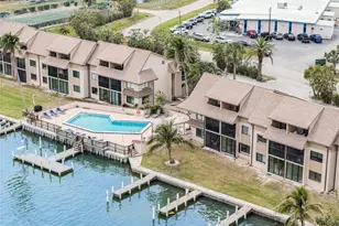 898 Buttonwood Dr, Fort Myers Beach, FL 33931 - Photo 1