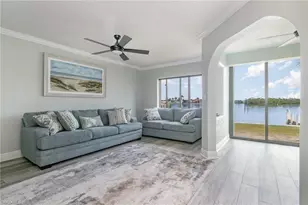 898 Buttonwood Dr, Fort Myers Beach, FL 33931 - Photo 7
