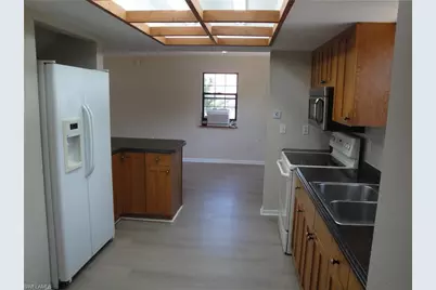 279 Hubbard Ave, North Fort Myers, FL 33917 - Photo 5
