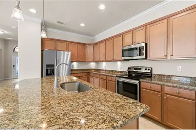11284 Red Bluff Ln, Fort Myers, FL 33912 - Photo 15