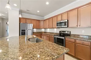 11284 Red Bluff Ln, Fort Myers, FL 33912 - Photo 15