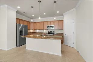 11284 Red Bluff Ln, Fort Myers, FL 33912 - Photo 9