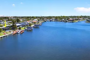 3810 SE 1st Pl, Cape Coral, FL 33904 - Photo 43