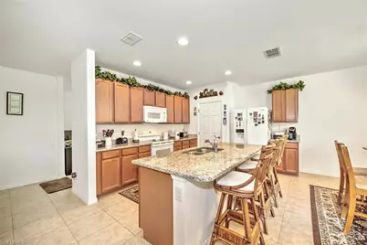 3200 Birch Tree Ln, Alva, FL 33920 - Photo 11