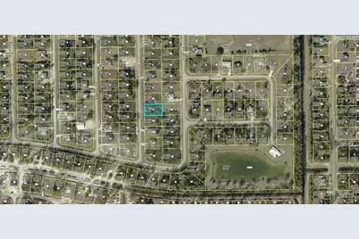 725 Peacock Ave, Lehigh Acres, FL 33974 - Photo 3